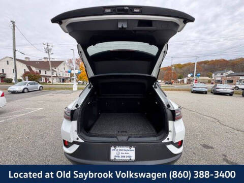 2023 Volkswagen ID.4 Pro