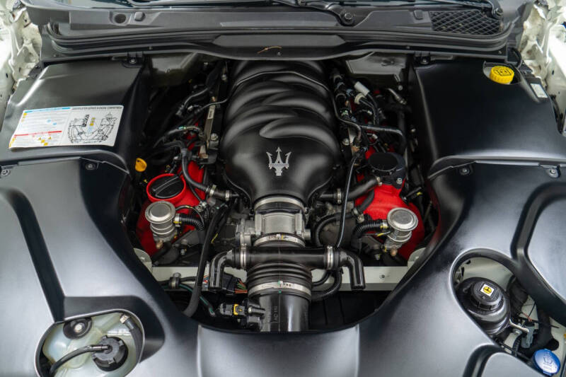 2012 Maserati GranTurismo S Automatic