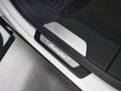 2022 Lamborghini Urus