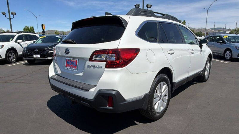 2018 Subaru Outback 2.5i Premium