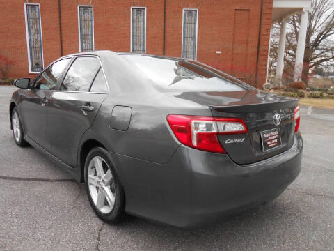 2014 Toyota Camry SE