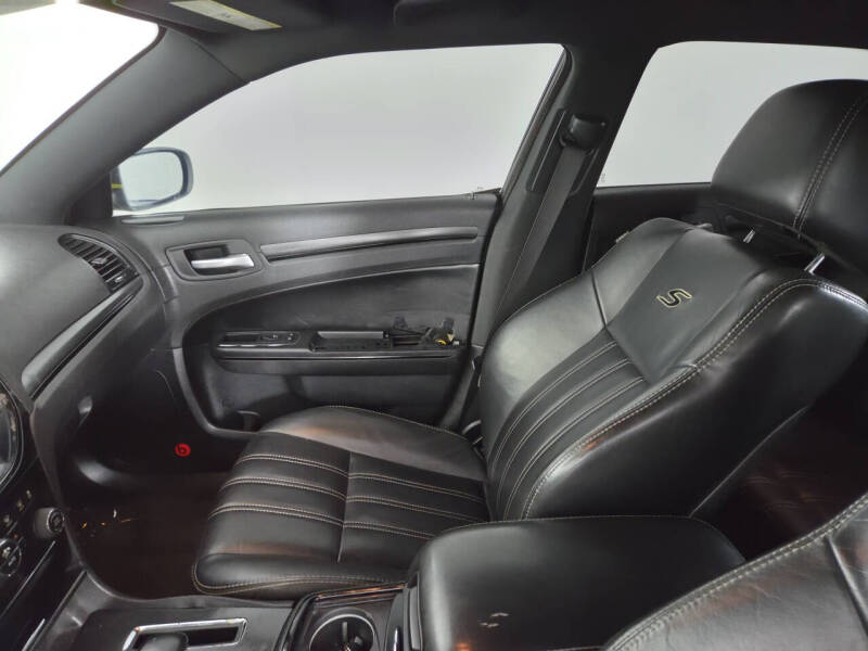 2014 Chrysler 300 S