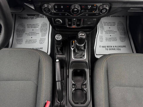 2024 Jeep Wrangler Sahara 4xe