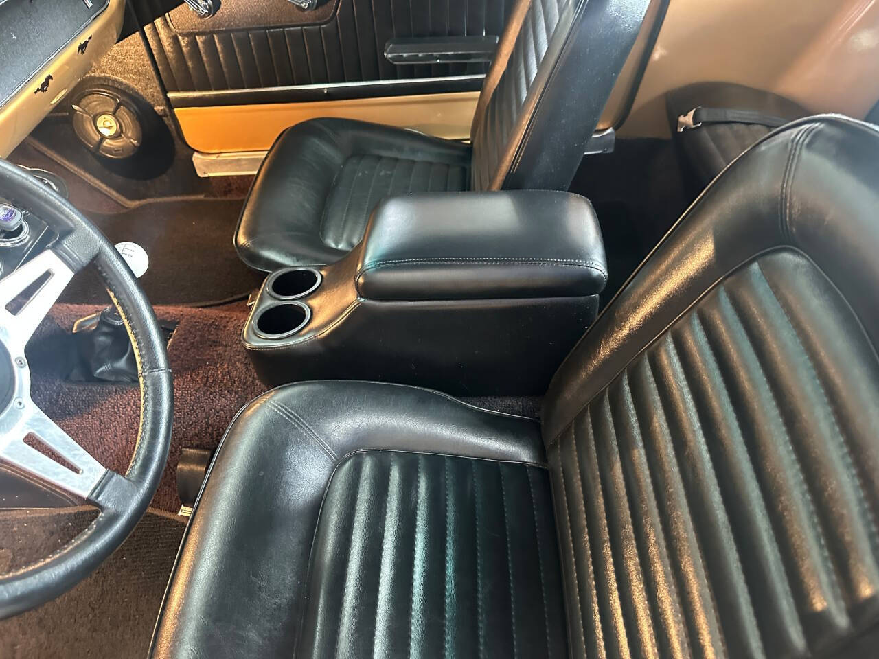 1965 Ford Mustang 26