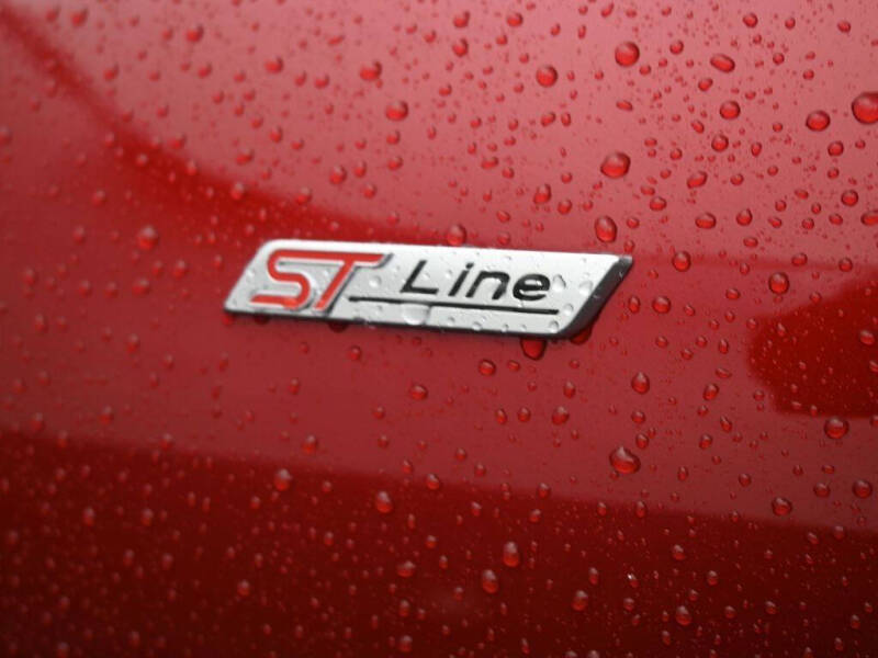 2026 Ford Escape ST-Line Select