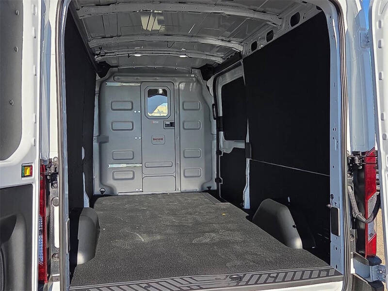 2026 Ford Transit 250