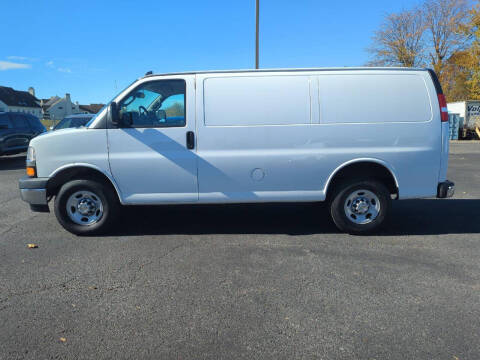 2024 Chevrolet Express 2500