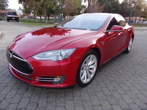 2015 Tesla Model S for sale at Family Truck and Auto in Oakdale CA