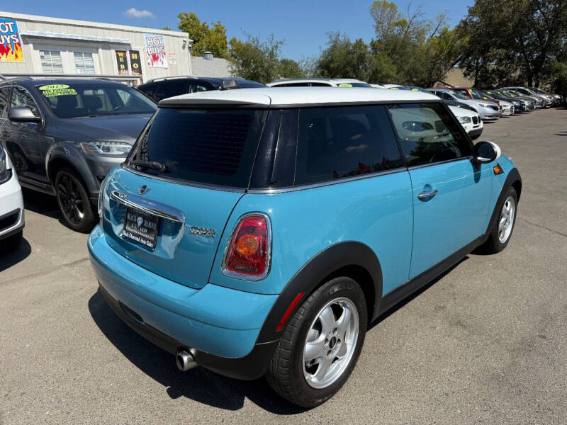 2010 MINI Cooper