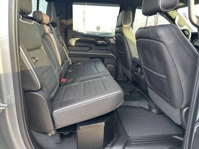 2025 GMC Sierra 1500 AT4X