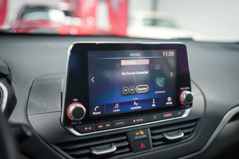 2021 Nissan Altima 2.5 SV