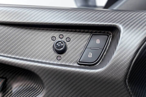 2023 Lamborghini Huracan STO