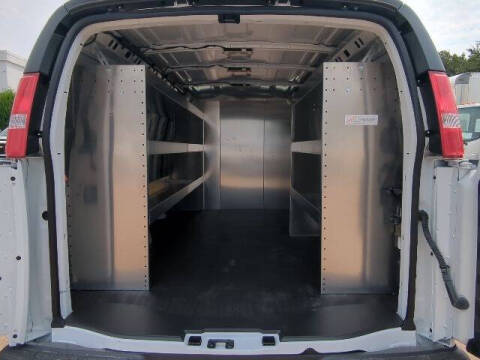 2025 Chevrolet Express 2500