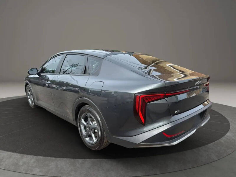 2025 Kia K4