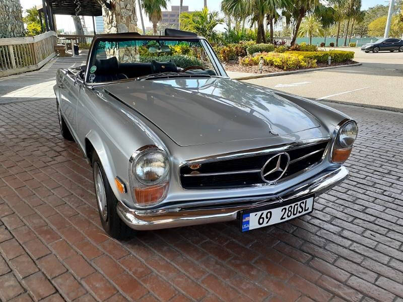 1969 Mercedes-Benz 280 SL for sale at Complete Auto Remarketing Specialists Inc. in Tampa, FL