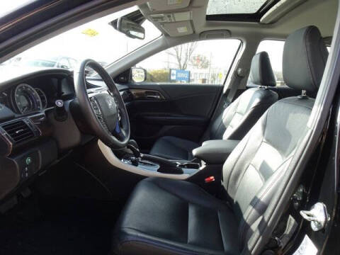 2017 Honda Accord EX-L V6 w/Navi w/Honda Sensing