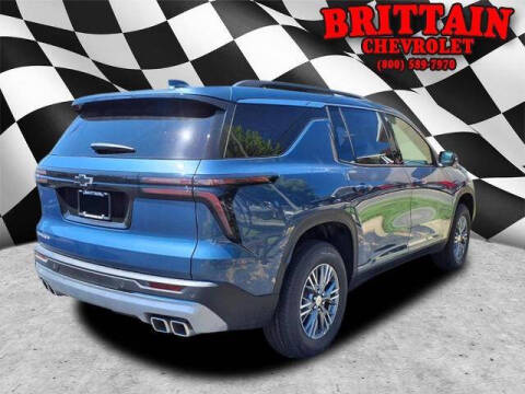 2025 Chevrolet Traverse LT