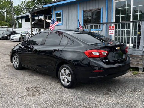 2018 Chevrolet Cruze LS Auto