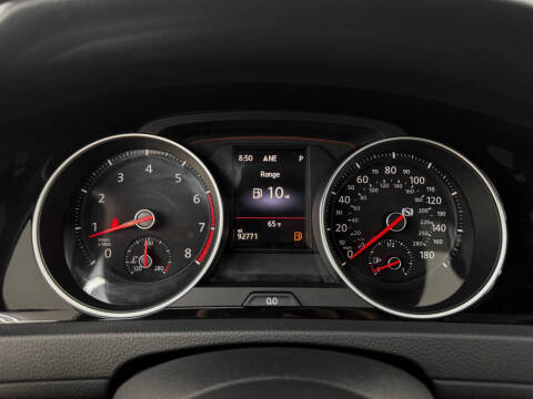 2020 Volkswagen Golf GTI SE