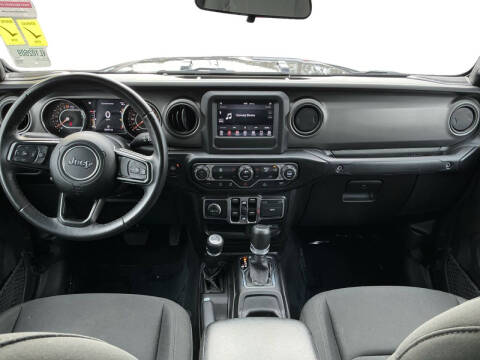 2022 Jeep Gladiator Willys