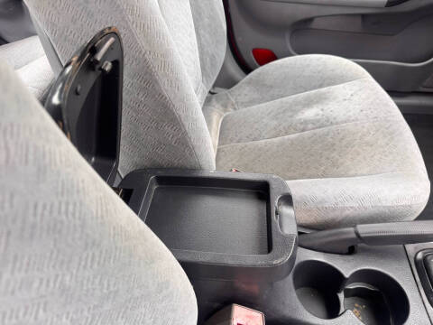 2005 Hyundai Elantra GLS