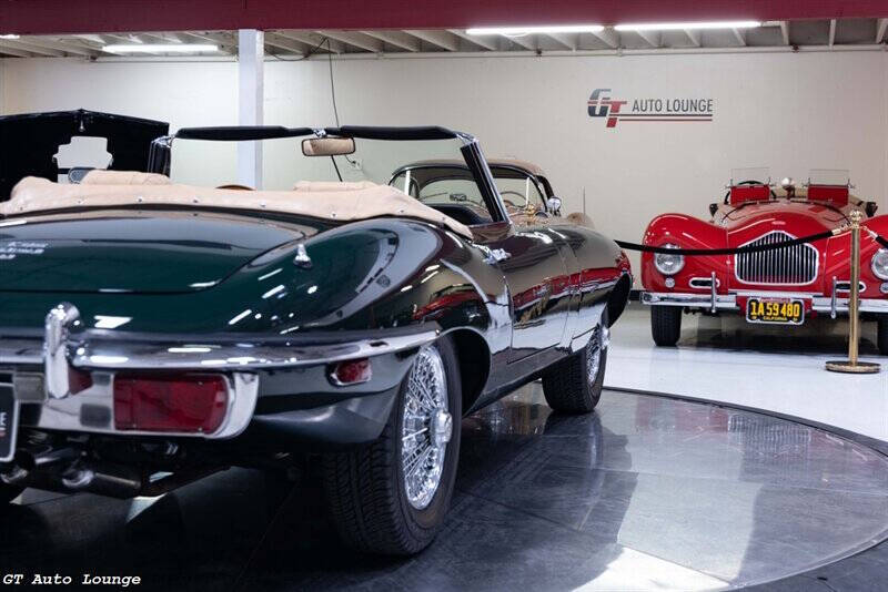 1970 Jaguar E-Type 23