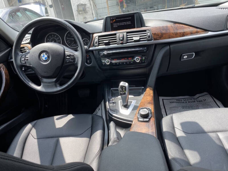 2014 BMW 3 Series 320i xDrive
