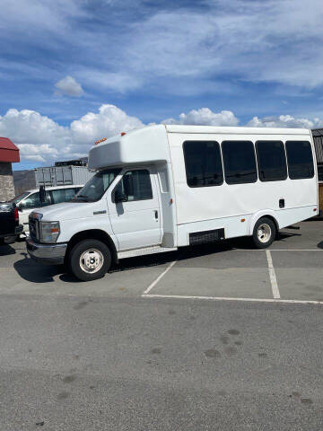 2008 Ford E-Series for sale at Independent Performance Sales & Service in Wenatchee WA