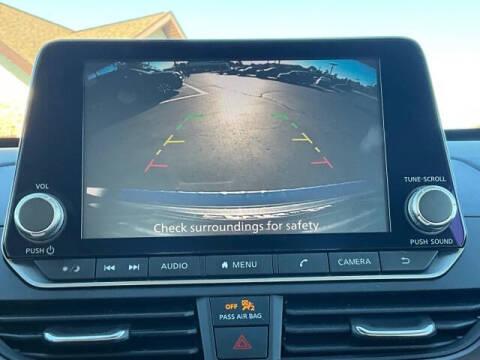 2023 Nissan Altima 2.5 SV