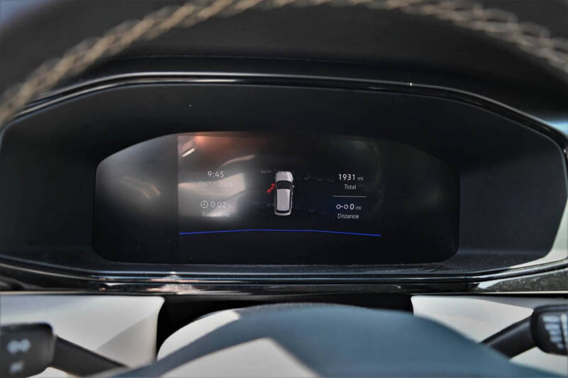 2025 Volkswagen Taos S