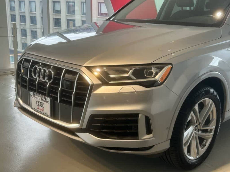 2022 Audi Q7 quattro Premium Plus 55 TFSI
