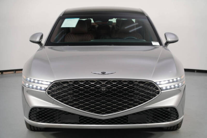 2024 Genesis G90 3.5T e-Supercharger