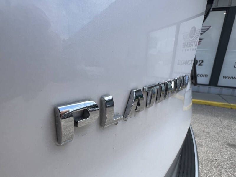 2018 Ford Explorer Platinum