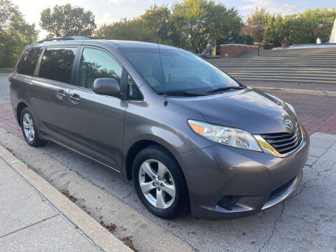 2013 Toyota Sienna for sale at Third Avenue Motors Inc. in Carmel IN