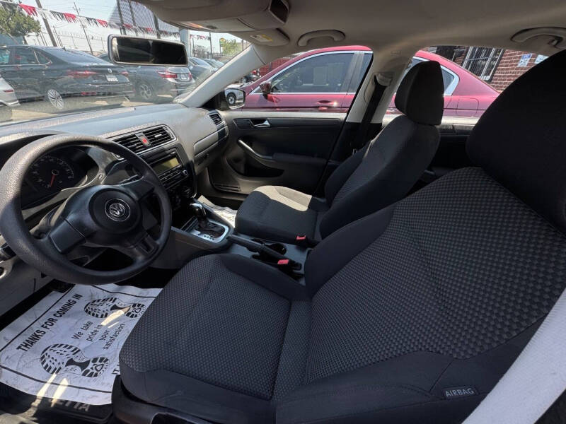 2011 Volkswagen Jetta S