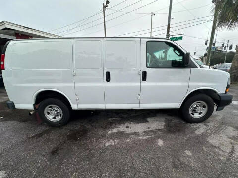 2019 Chevrolet Express 2500