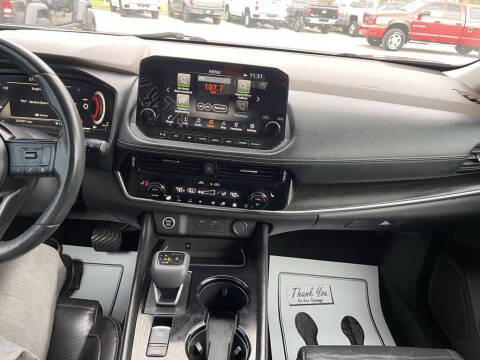 2021 Nissan Rogue Platinum