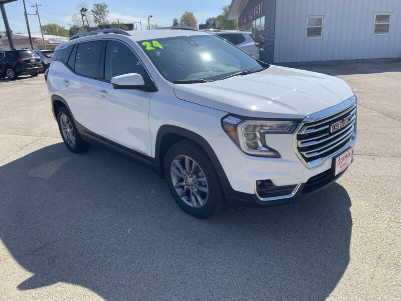 2024 GMC Terrain SLT's photo