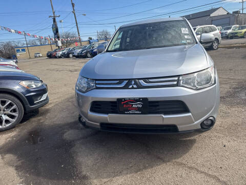 2014 Mitsubishi Outlander for sale at Lil J Auto Sales in Youngstown OH