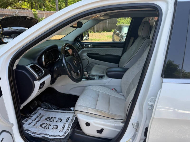 2017 Jeep Grand Cherokee Summit