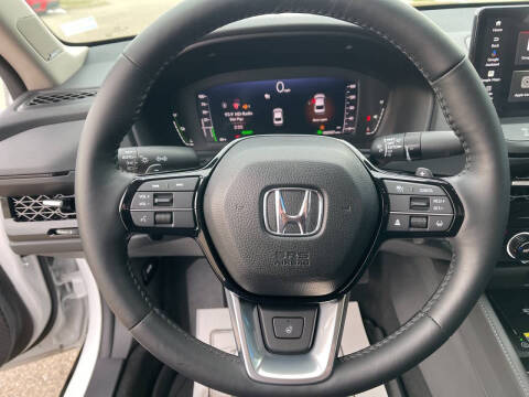 2025 Honda Accord Hybrid Touring