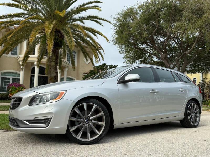 2015 Volvo V60 T5 Drive-E Platinum