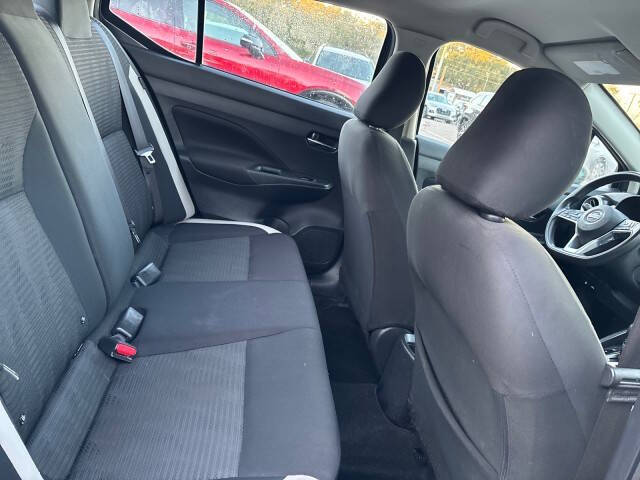 2021 Nissan Versa SV