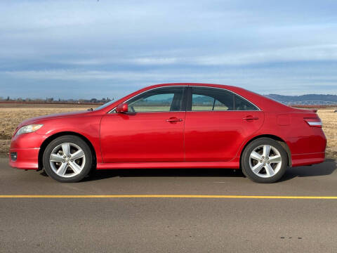 2011 Toyota Camry for sale at M AND S CAR SALES LLC in Independence OR