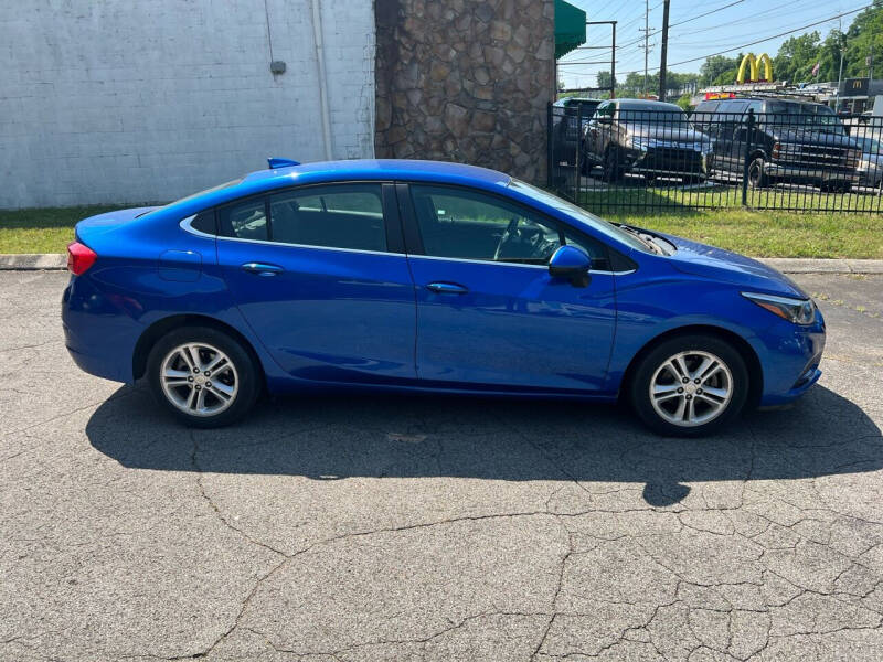 2018 Chevrolet Cruze LT Auto