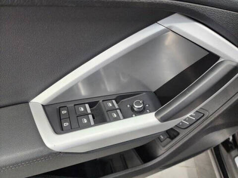 2024 Audi Q3 quattro S line Premium 45 TFSI