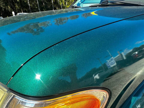 2001 Toyota Sequoia SR5