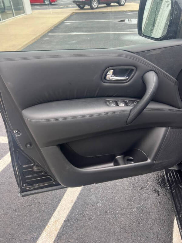 2023 Nissan Armada SV