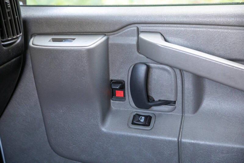 2018 Chevrolet Express 2500