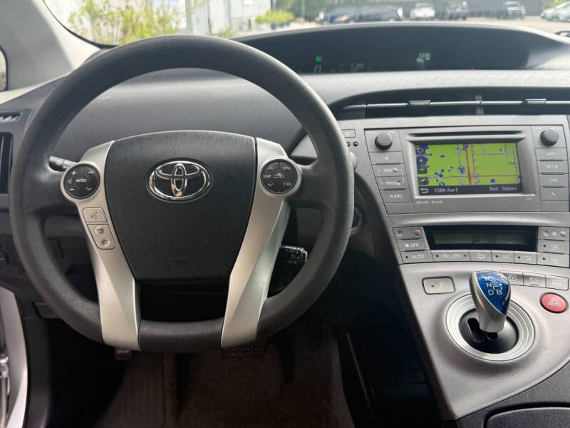 2013 Toyota Prius Three
